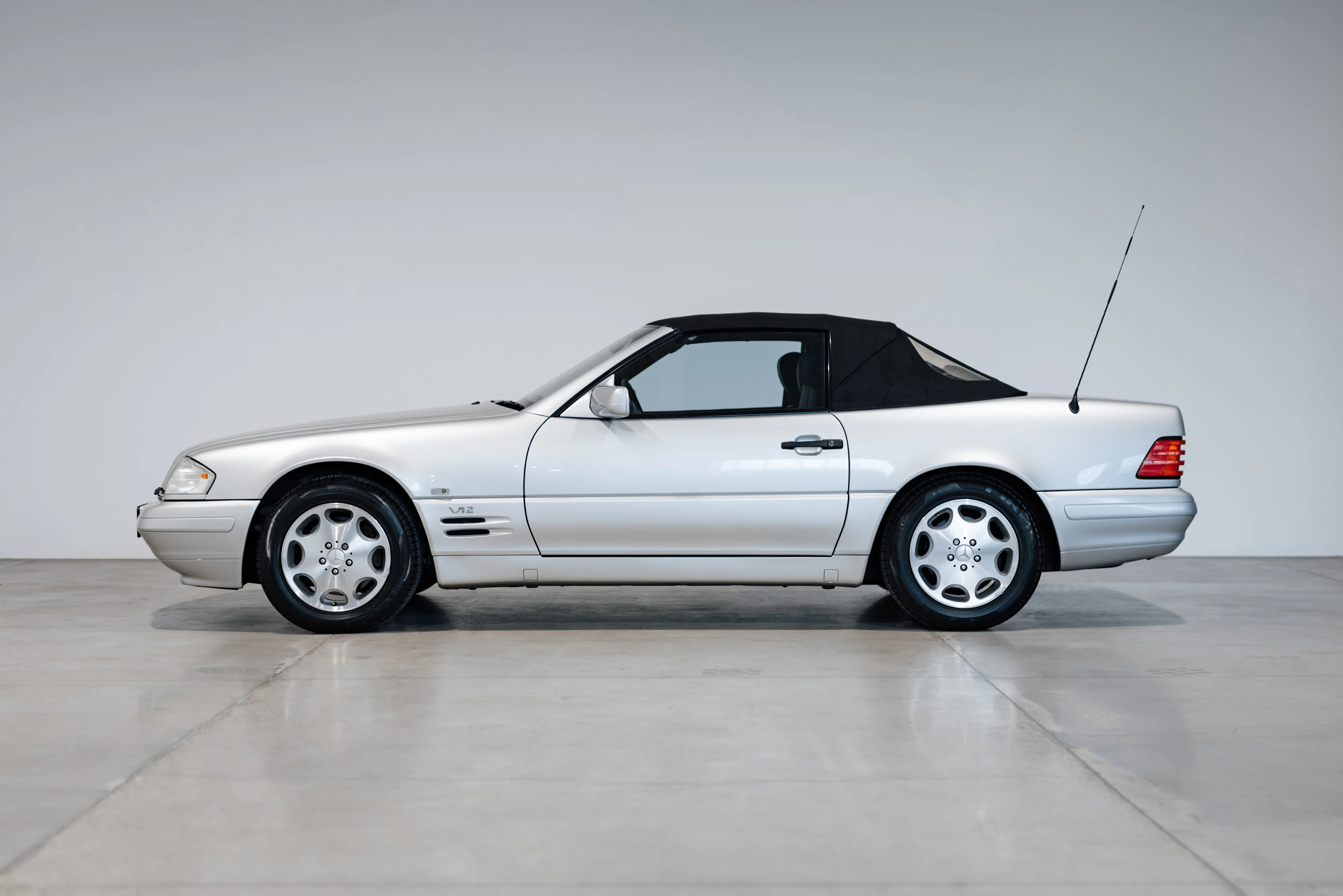 MB SL 600